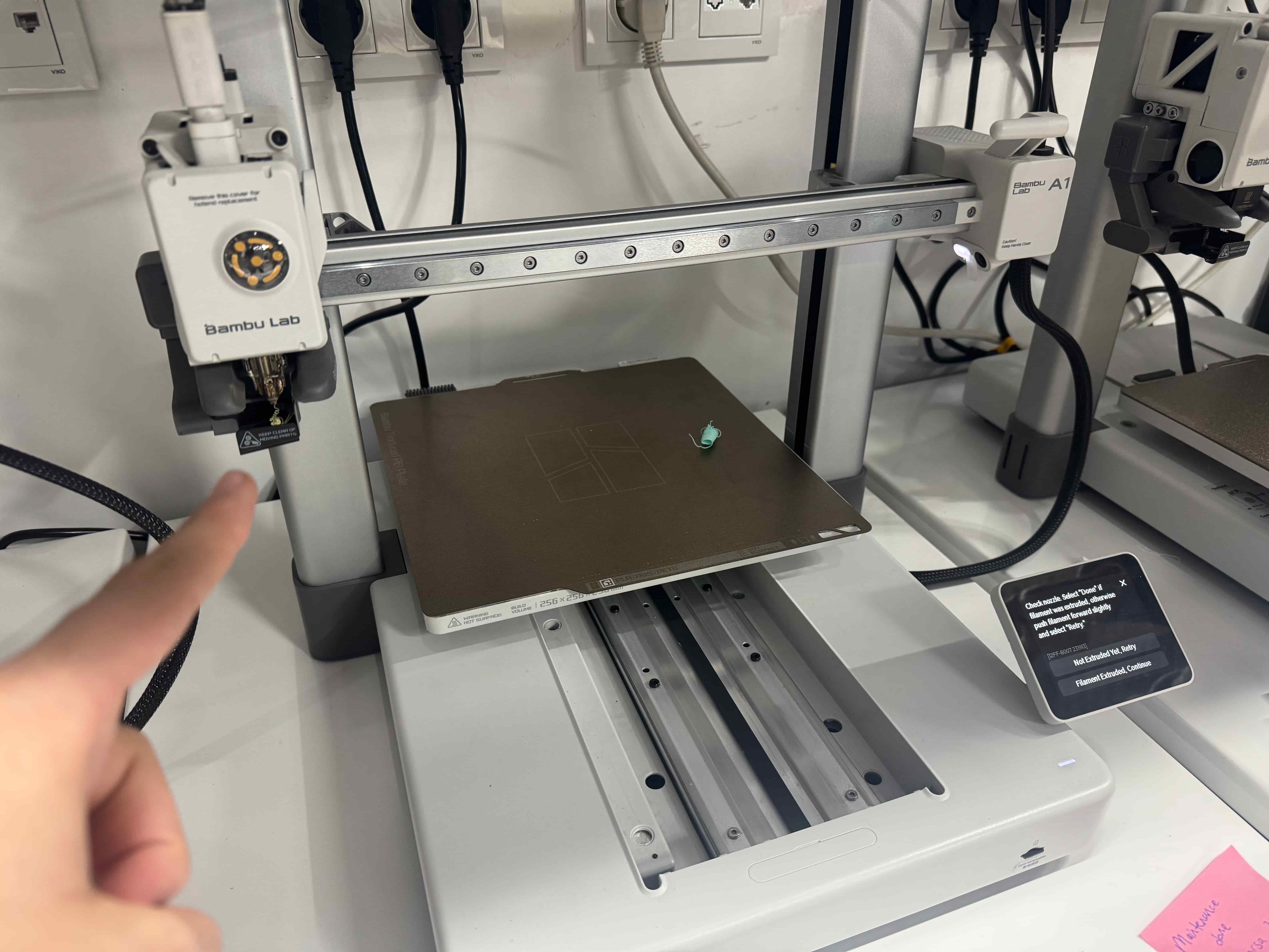 Filament coming out of nozzle